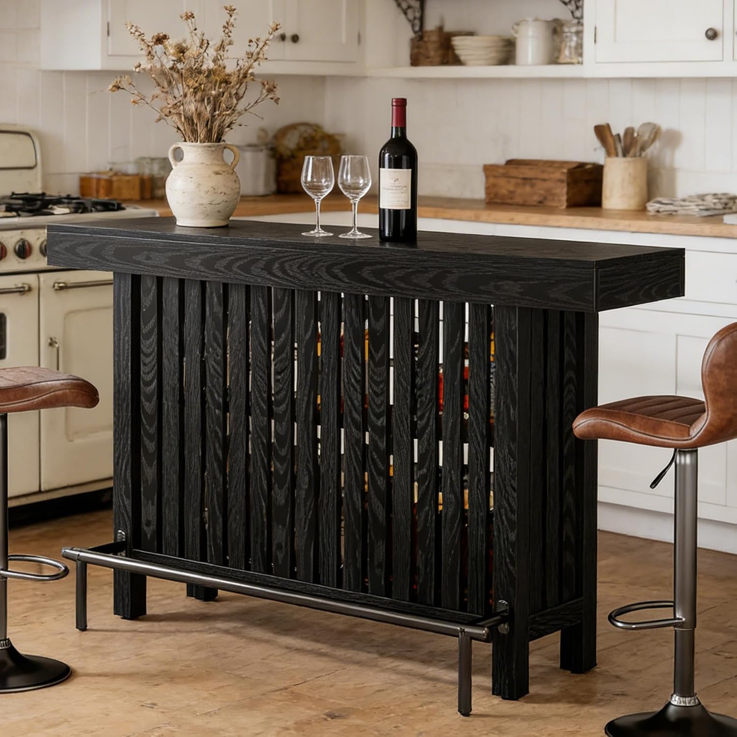 Mesa de bar com apoio para os  - Commercial Kitchen And Bar avaliação e preço